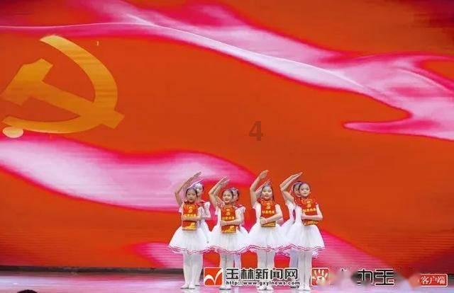 舞熊森林逃生
